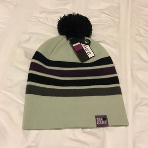 Dakine beanie